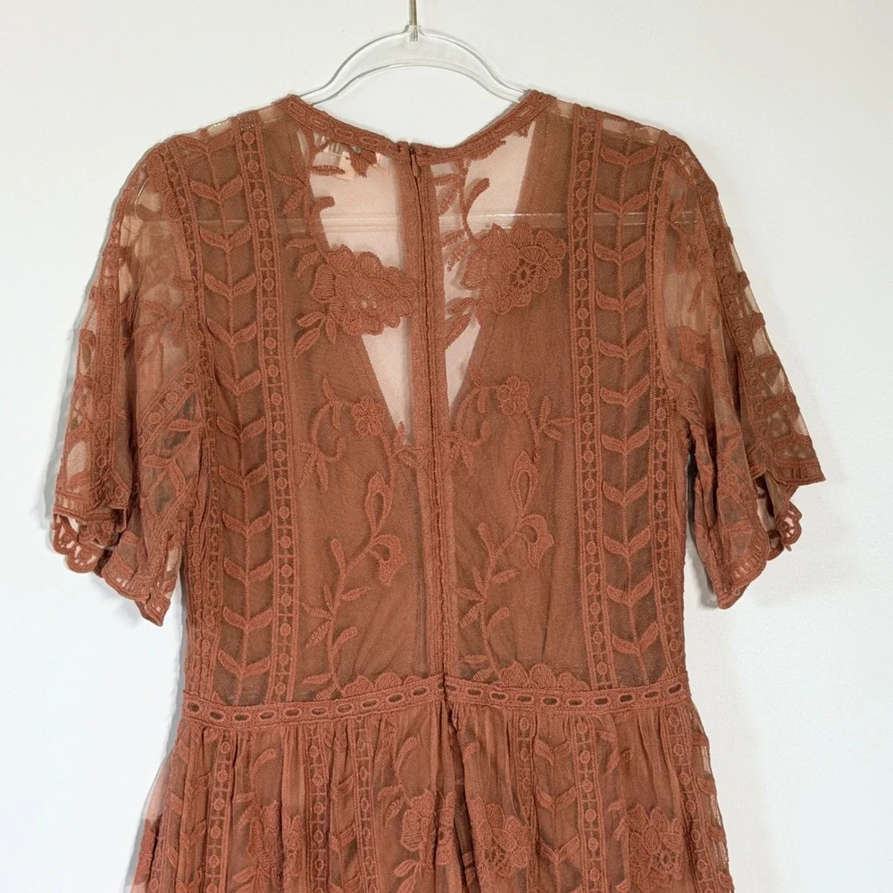Socialite h1870 embroidered